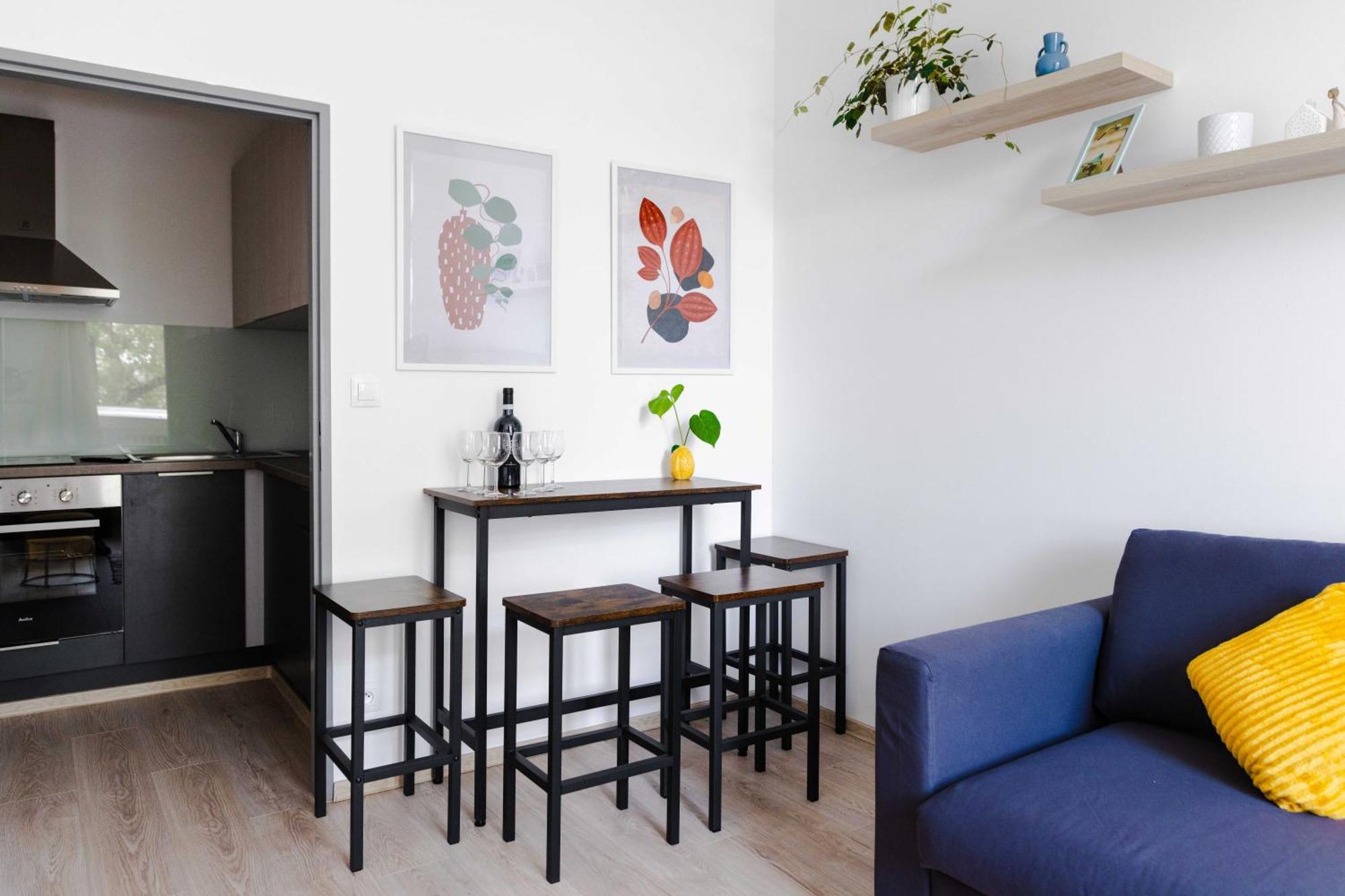 Vista Apartment *
